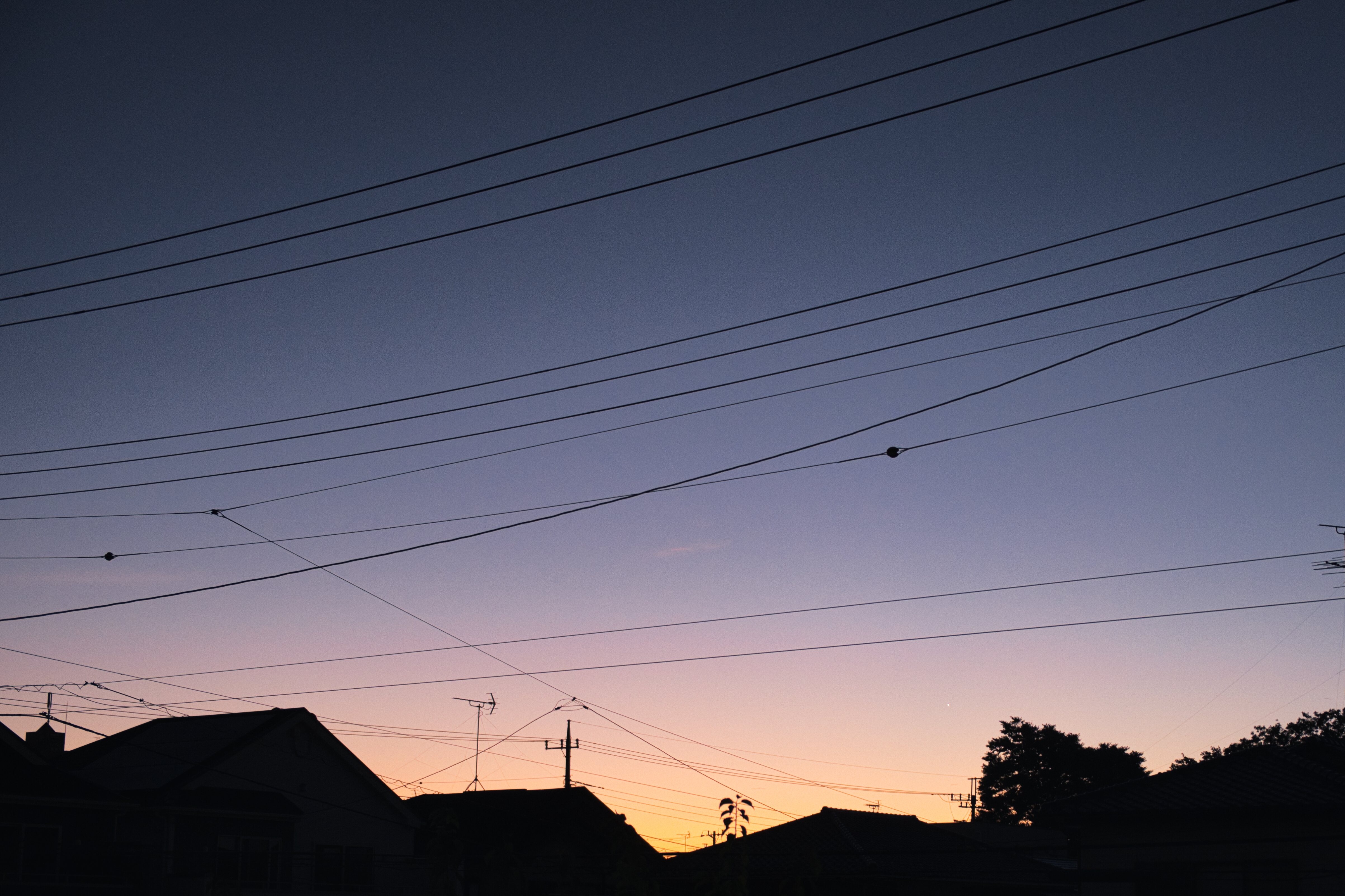 The sky at dusk in my hometown, a place holding seven years of memories.
